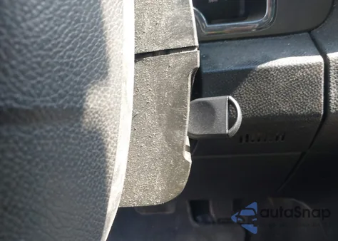 2011 Lincoln Navigator from USA, damaged, VIN 5LMJJ2J50BEJ07913